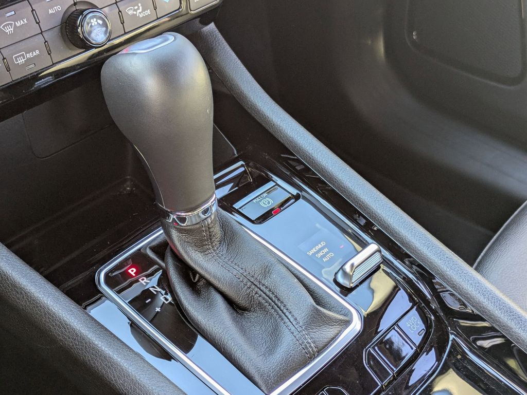 Thumbnail: 2025 Jeep Compass - 23