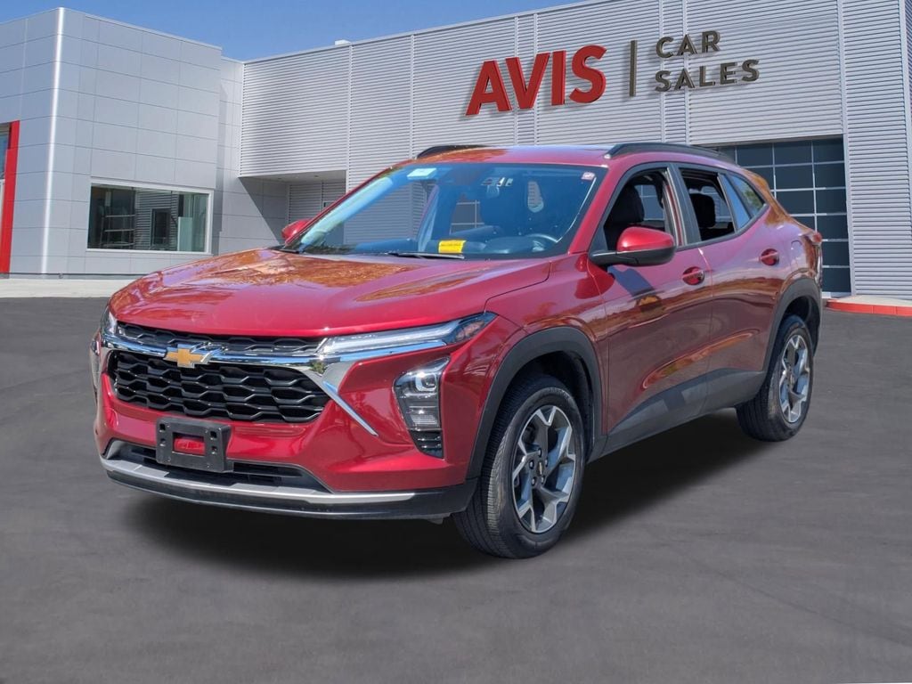 2025 Chevrolet Trax LT's photo