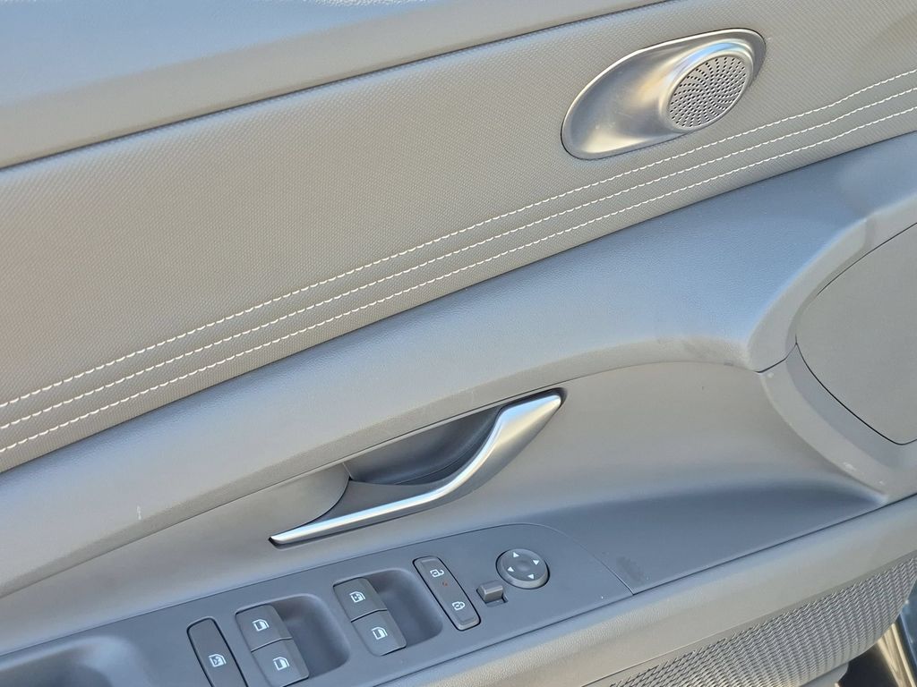Thumbnail: 2025 Hyundai Elantra - 13