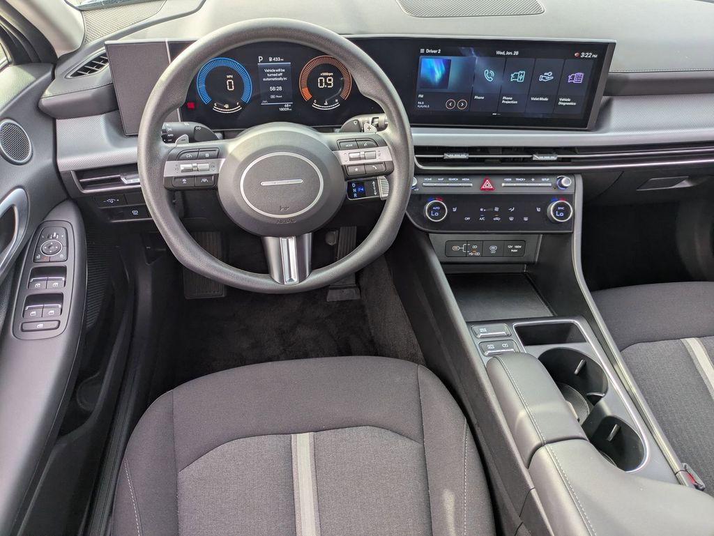 Thumbnail: 2025 Hyundai Sonata - 25