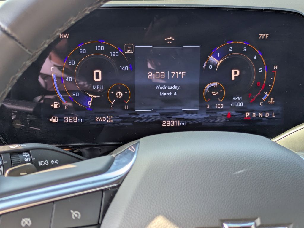 Thumbnail: 2025 Chevrolet Suburban - 19