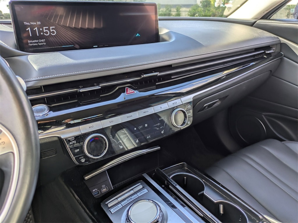 Thumbnail: 2023 Genesis G80 - 20