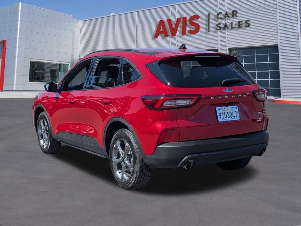 Thumbnail: 2025 Ford Escape - 9