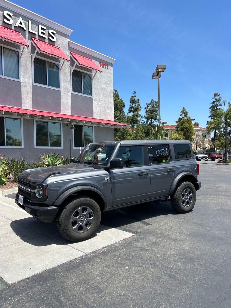 2025 Ford Bronco's photo