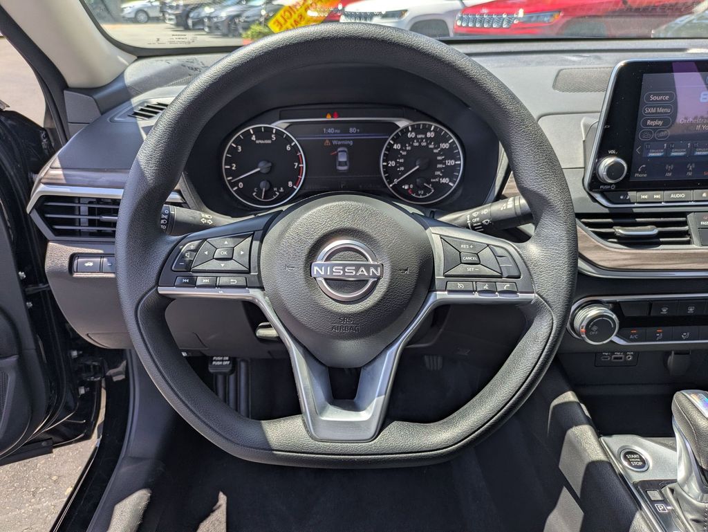 Thumbnail: 2025 Nissan Altima - 18