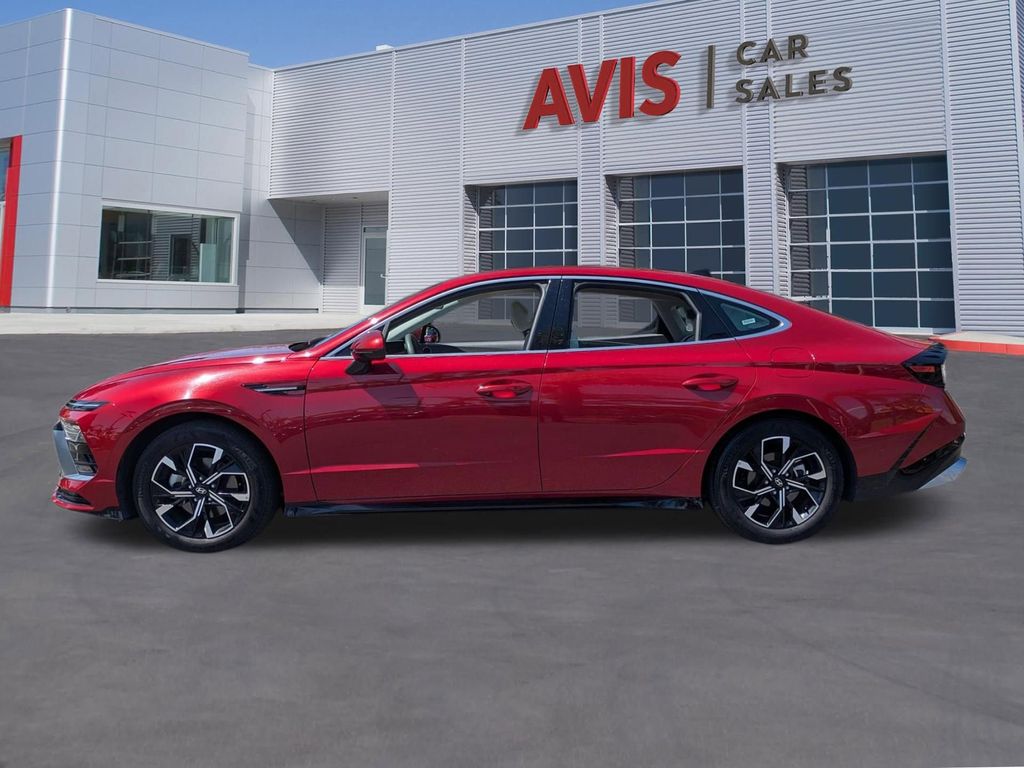 Thumbnail: 2025 Hyundai Sonata - 10