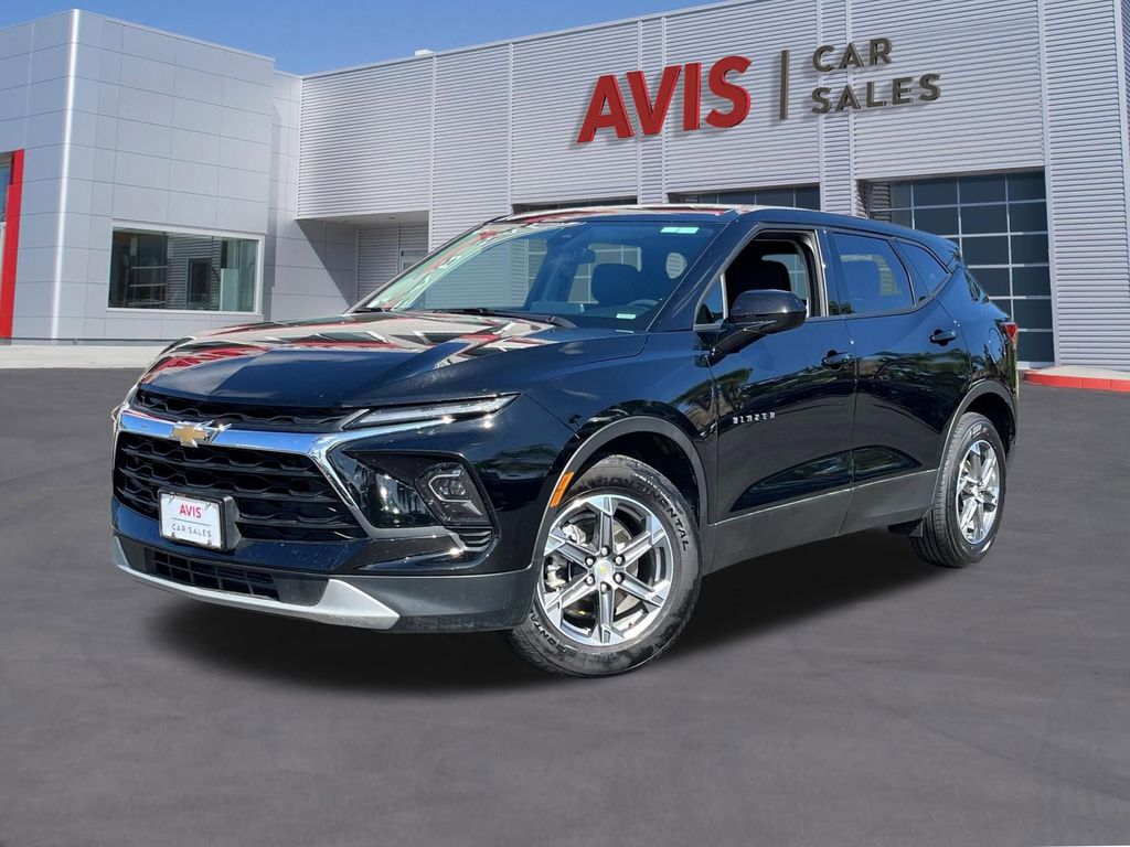 2025 Chevrolet Blazer 2.0T 2LT AWD's photo