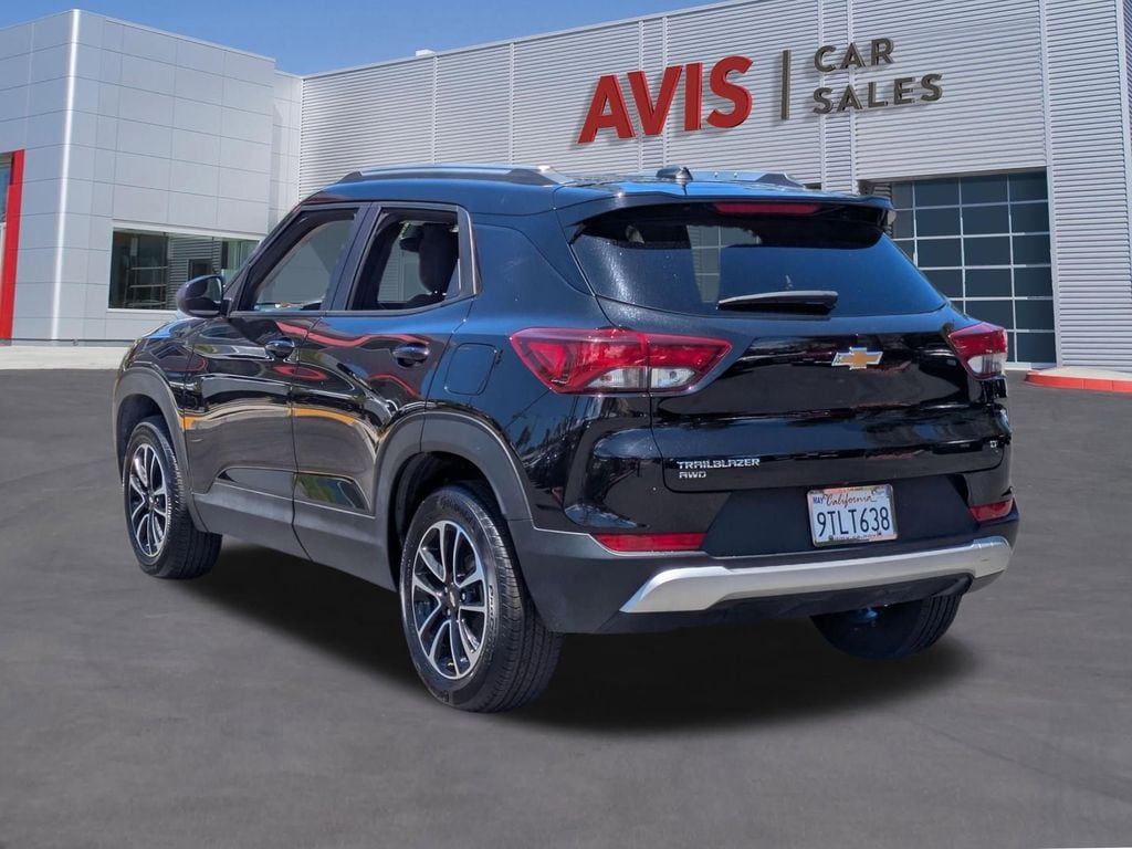 Thumbnail: 2025 Chevrolet TrailBlazer - 9
