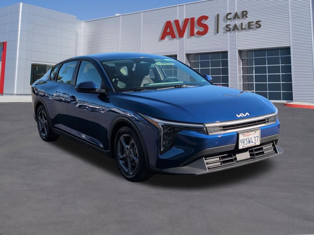 Certified 2025 Kia K4 Sedan