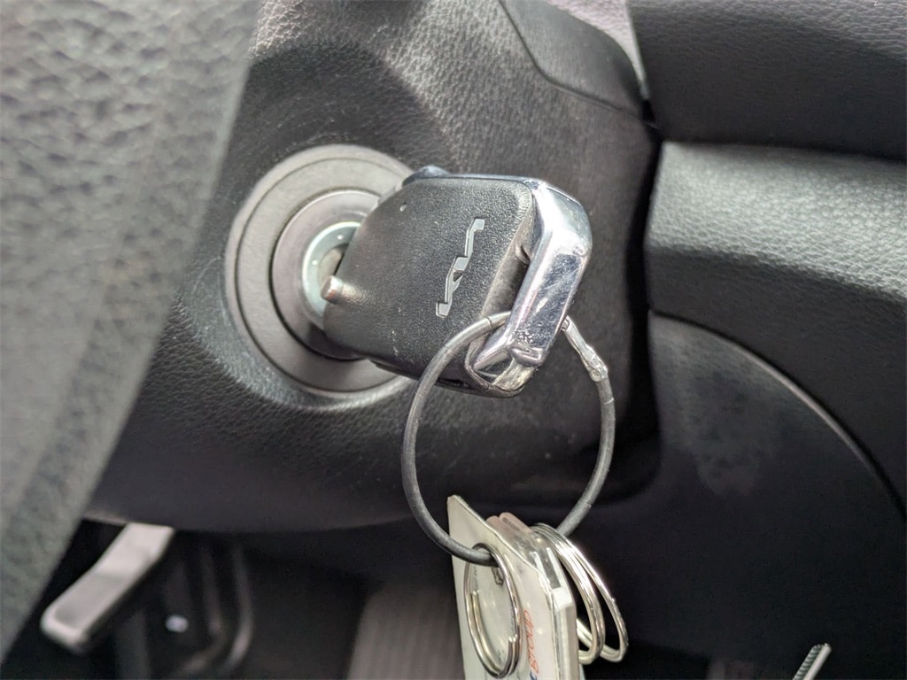 Thumbnail: 2024 Kia Forte - 24