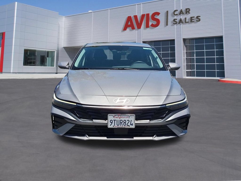 Thumbnail: 2025 Hyundai Elantra - 2