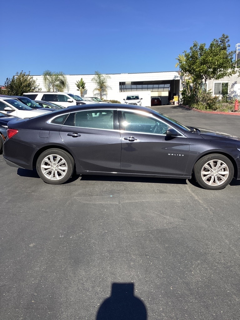 Thumbnail: 2023 Chevrolet Malibu - 6
