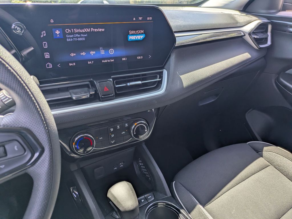 Thumbnail: 2025 Chevrolet TrailBlazer - 20