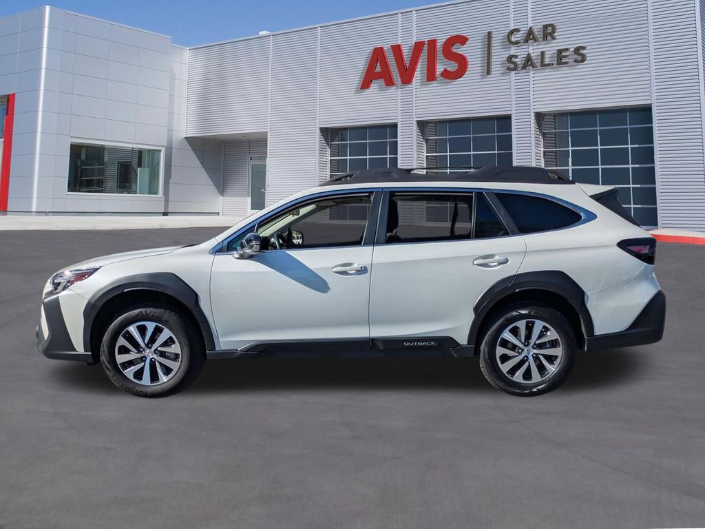 Thumbnail: 2025 Subaru Outback - 10