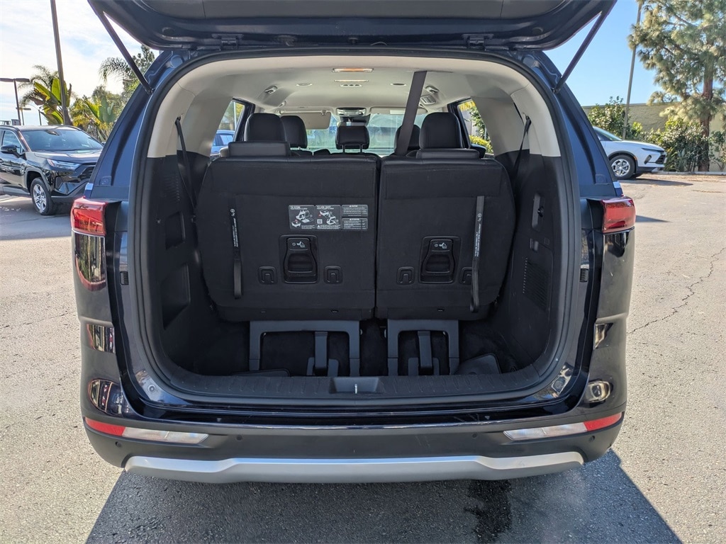 Thumbnail: 2024 Kia Carnival - 33