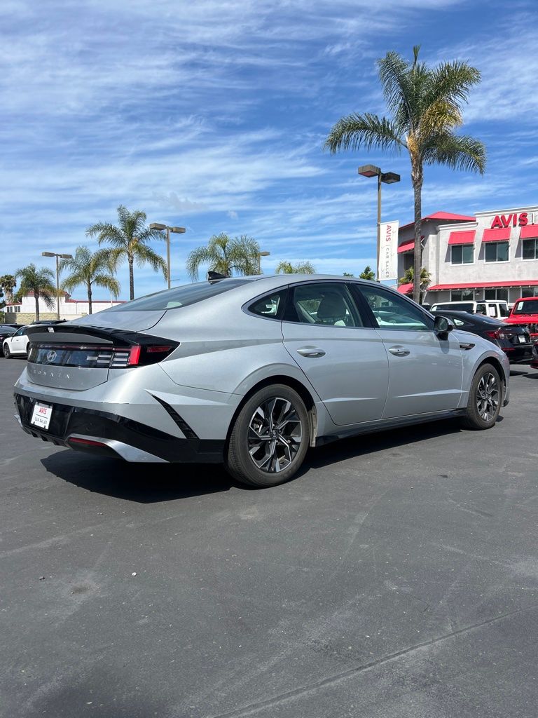 Thumbnail: 2025 Hyundai Sonata - 6