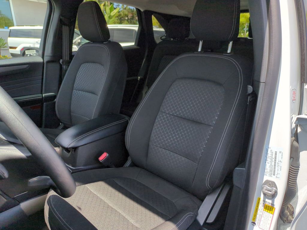Thumbnail: 2025 Ford Escape - 24