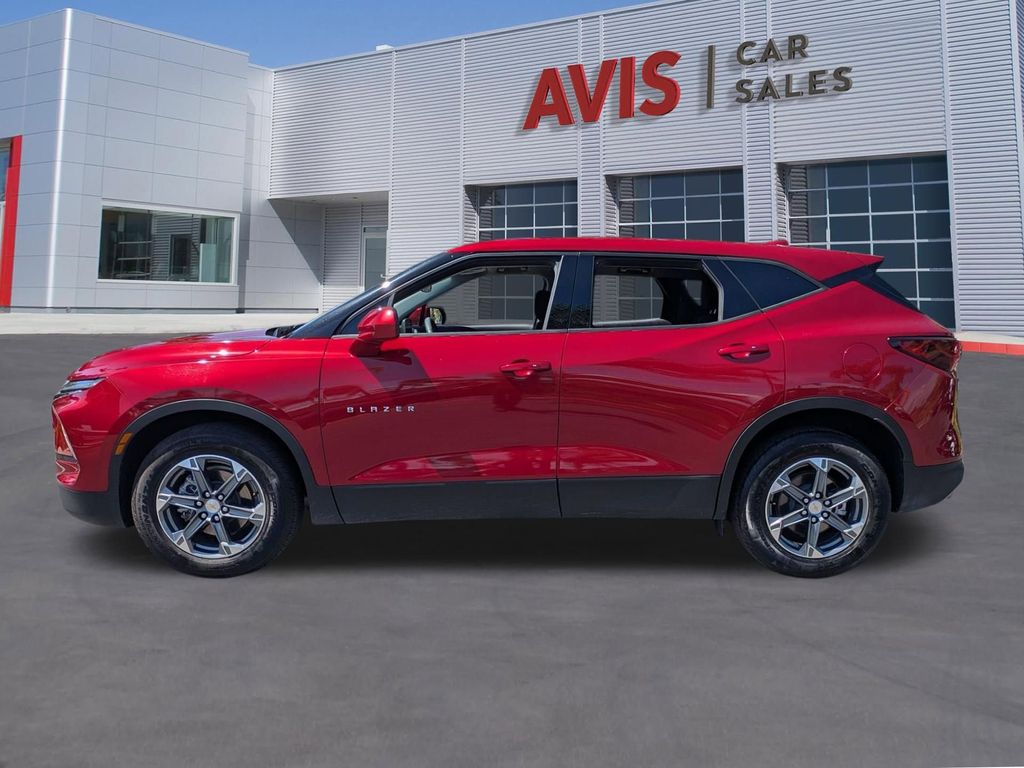 Thumbnail: 2025 Chevrolet Blazer - 10