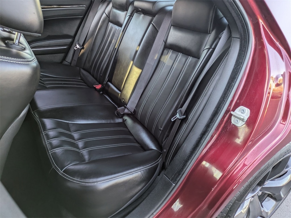 Thumbnail: 2023 Chrysler 300 - 27