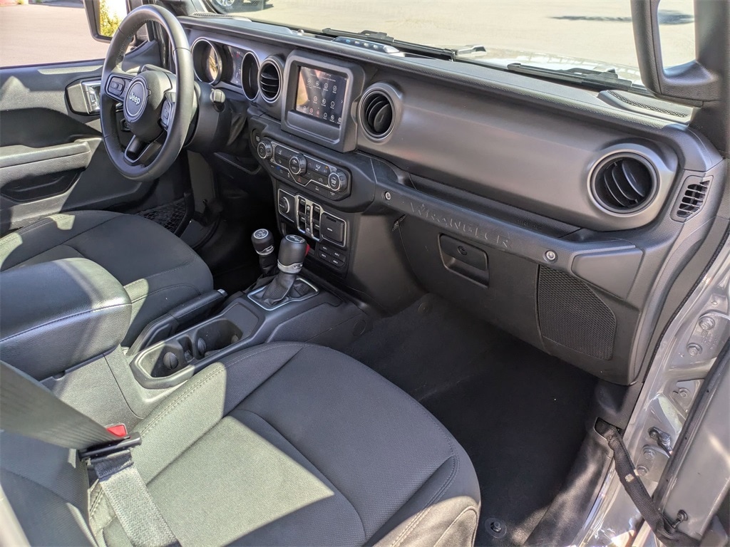 Thumbnail: 2023 Jeep Wrangler - 30