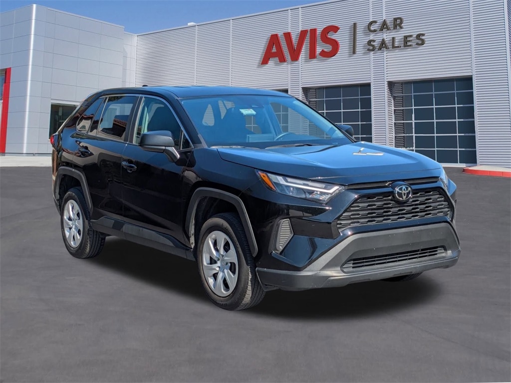Thumbnail: 2024 Toyota RAV4 - 3
