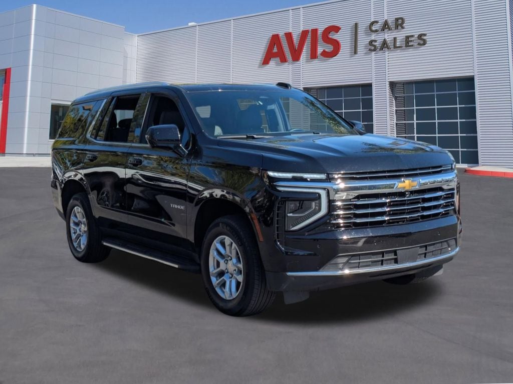 Thumbnail: 2025 Chevrolet Tahoe - 3