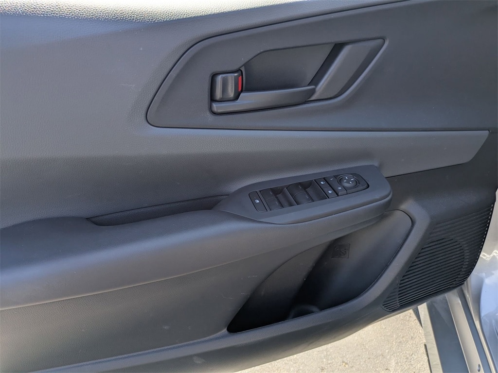 Thumbnail: 2025 Toyota Prius - 14