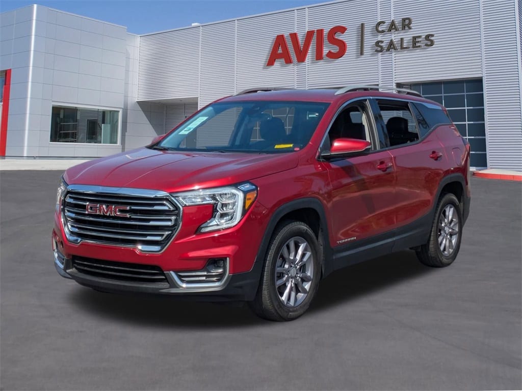 2023 GMC Terrain SLT's photo
