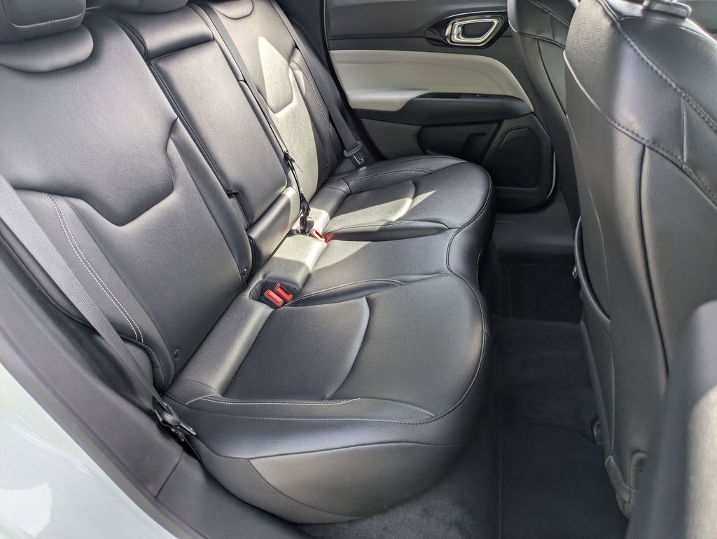 Thumbnail: 2025 Jeep Compass - 27