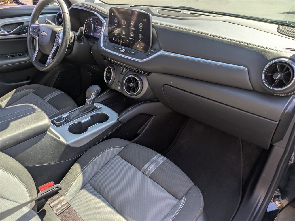 Thumbnail: 2024 Chevrolet Blazer - 30