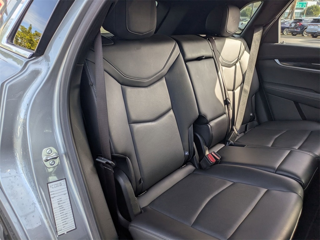 Thumbnail: 2024 Cadillac XT5 - 27