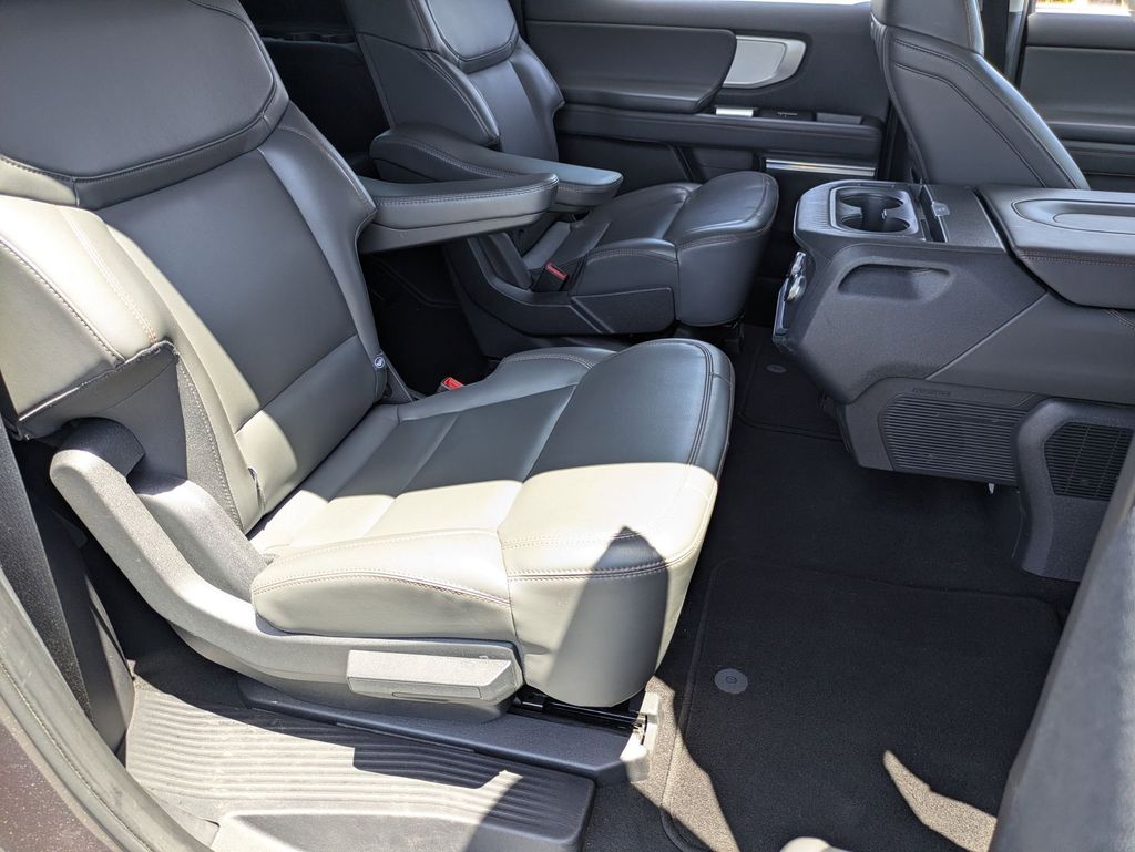 Thumbnail: 2025 Ford Expedition MAX - 29