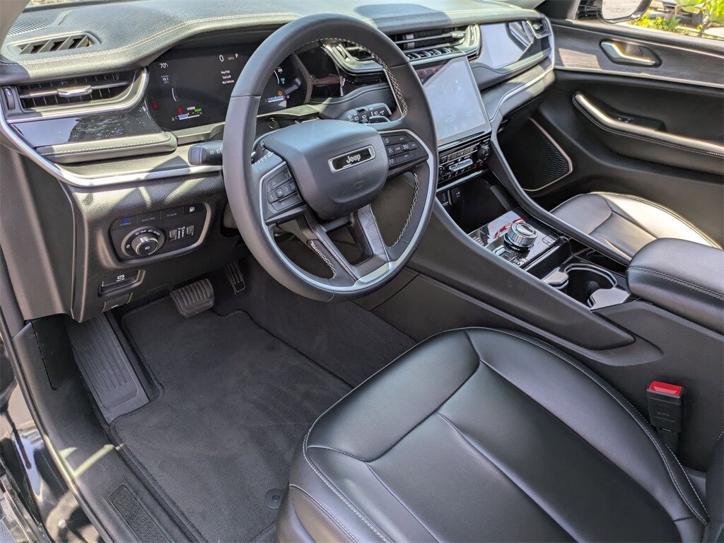 2023 Jeep Grand Cherokee 4xe 18