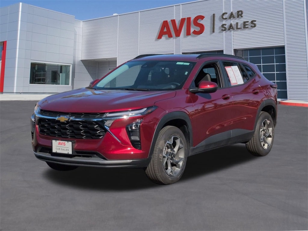 2025 Chevrolet Trax LT's photo