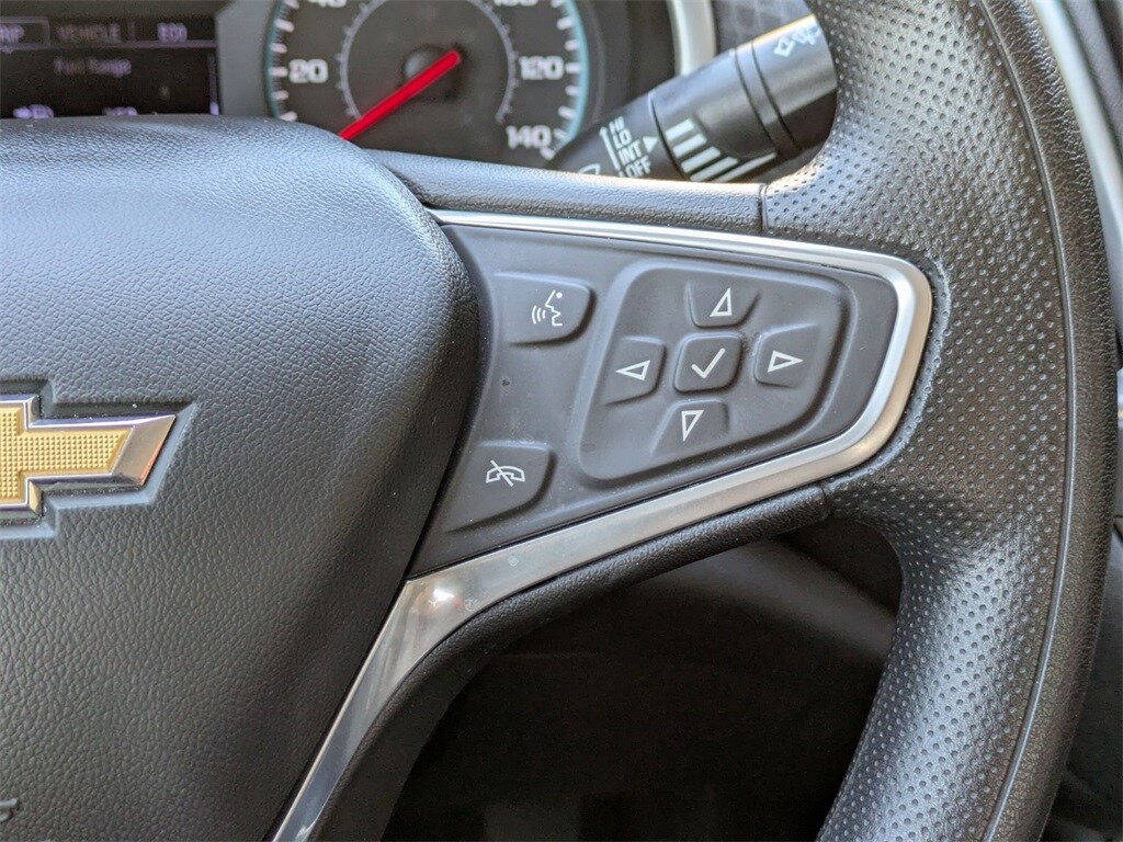 Thumbnail: 2023 Chevrolet Malibu - 21