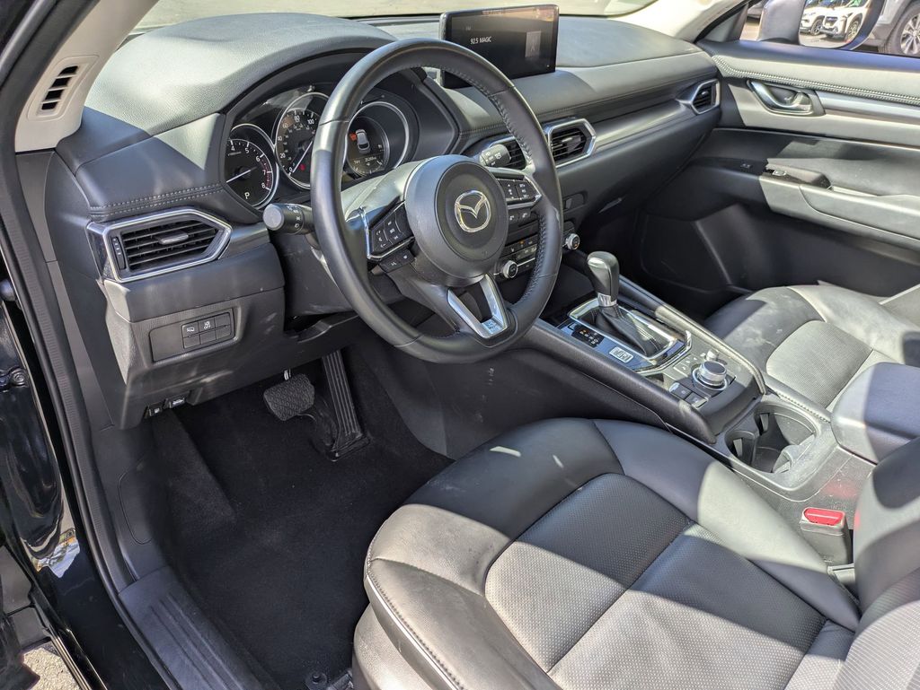 Thumbnail: 2025 Mazda CX-5 - 17