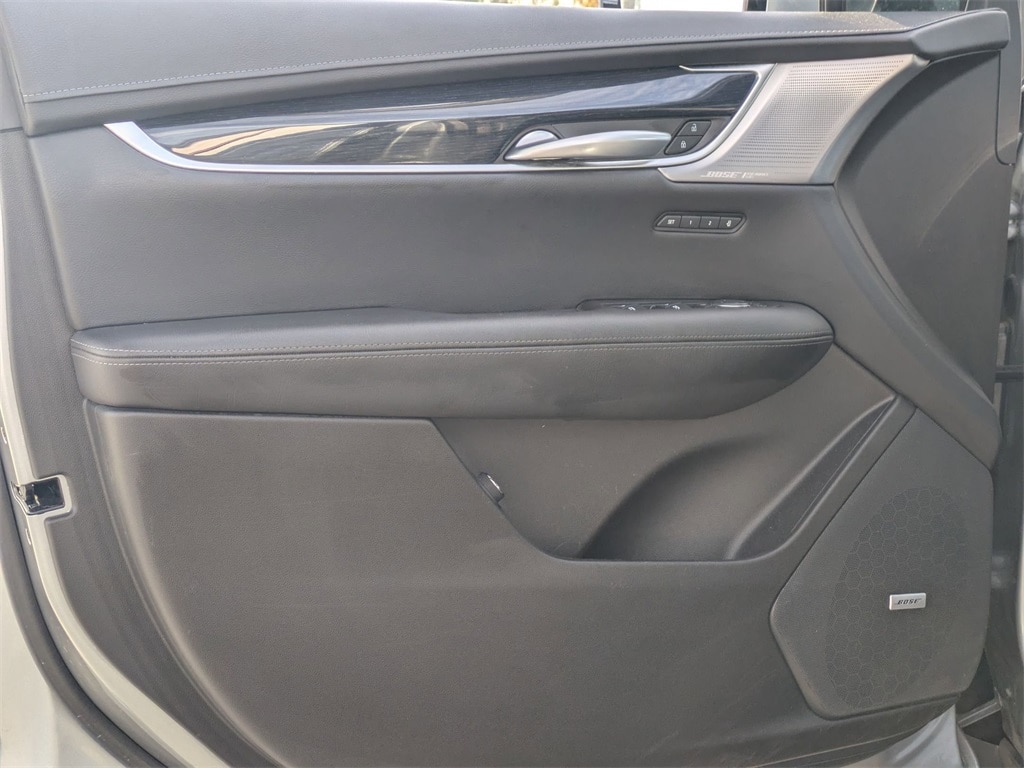 Thumbnail: 2024 Cadillac XT5 - 15