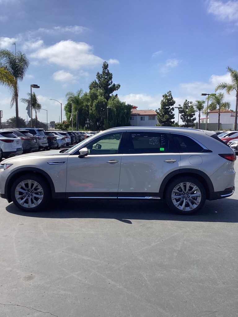 Thumbnail: 2025 Mazda CX-90 - 6