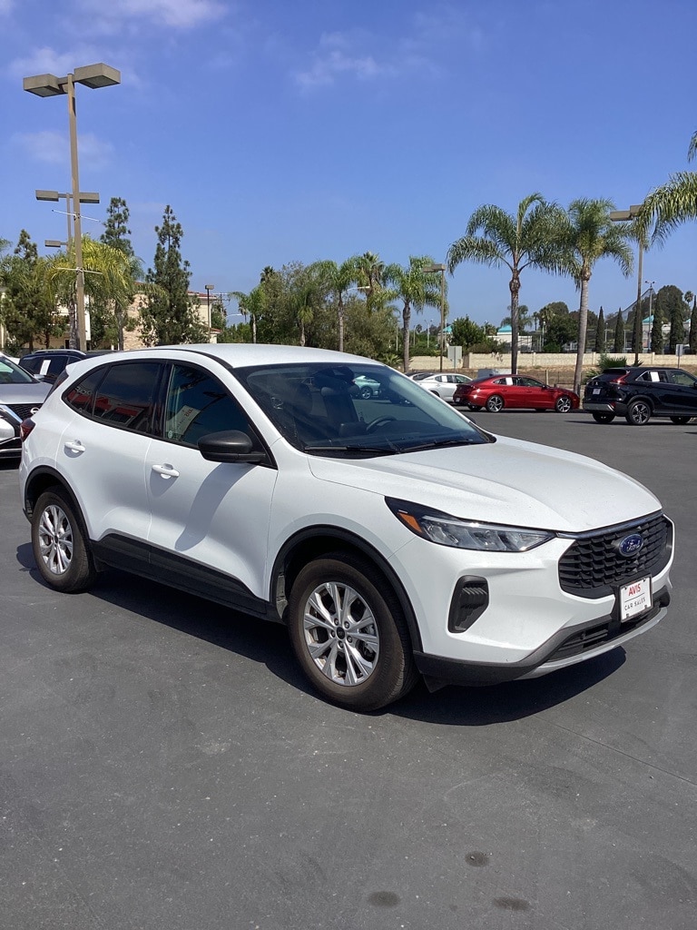 Thumbnail: 2025 Ford Escape - 4