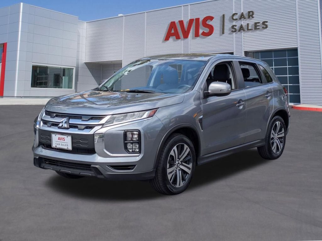 2025 Mitsubishi Outlander Sport 2.0 SE AWC CVT's photo