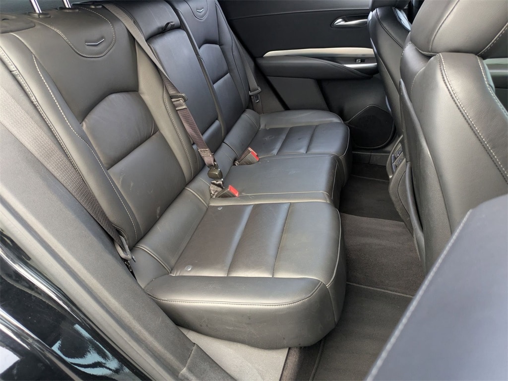 Thumbnail: 2023 Cadillac XT4 - 27