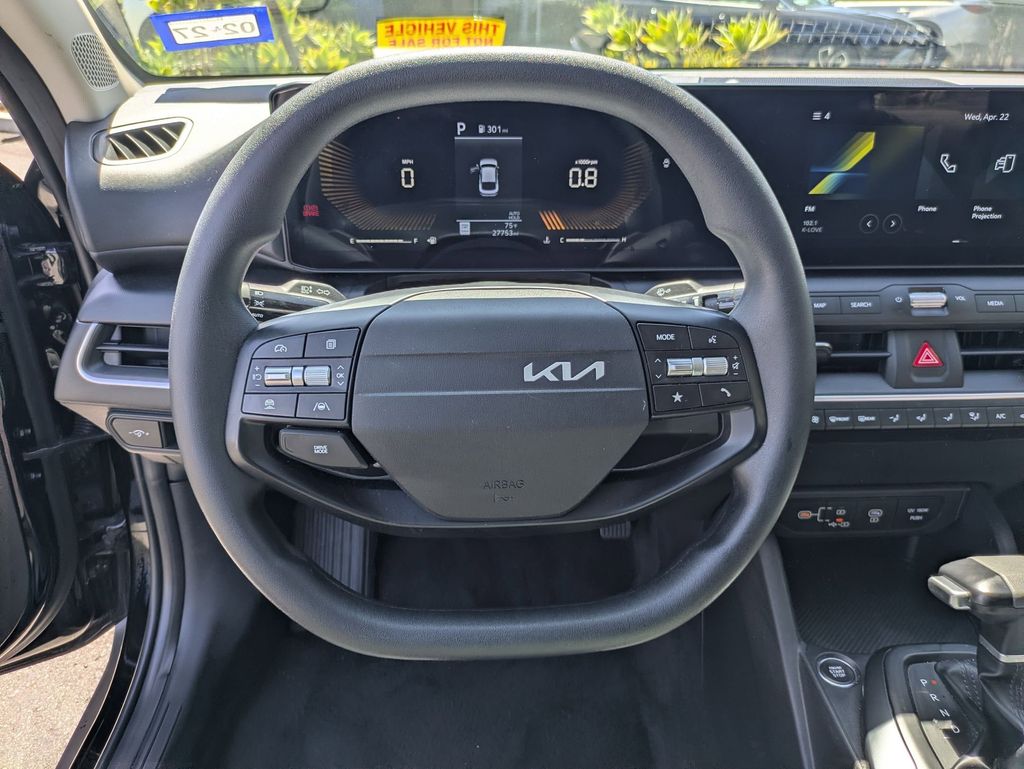 Thumbnail: 2025 Kia K4 - 18