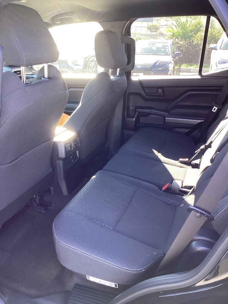 Thumbnail: 2025 Toyota 4Runner - 9