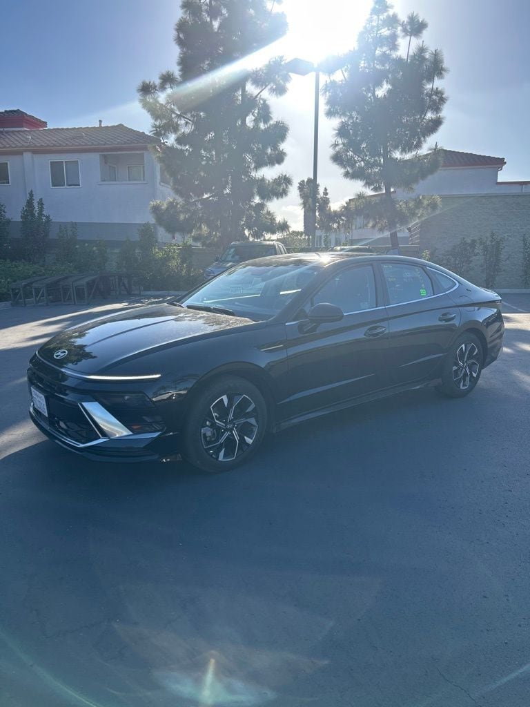 2025 Hyundai Sonata SEL's photo