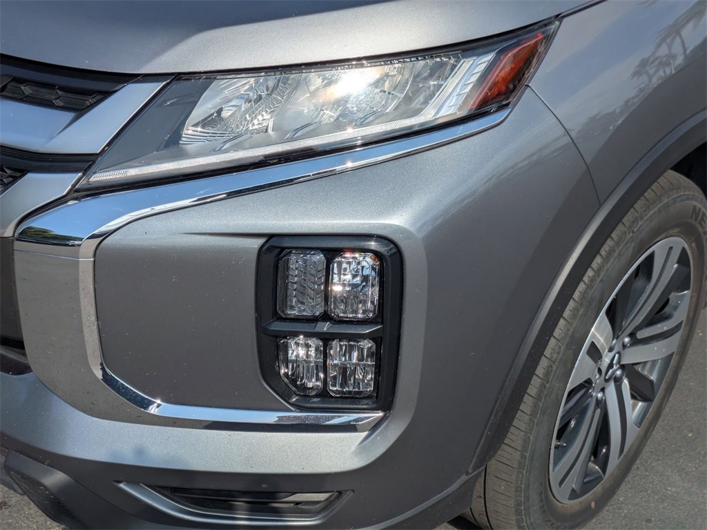 Thumbnail: 2024 Mitsubishi Outlander Sport - 11