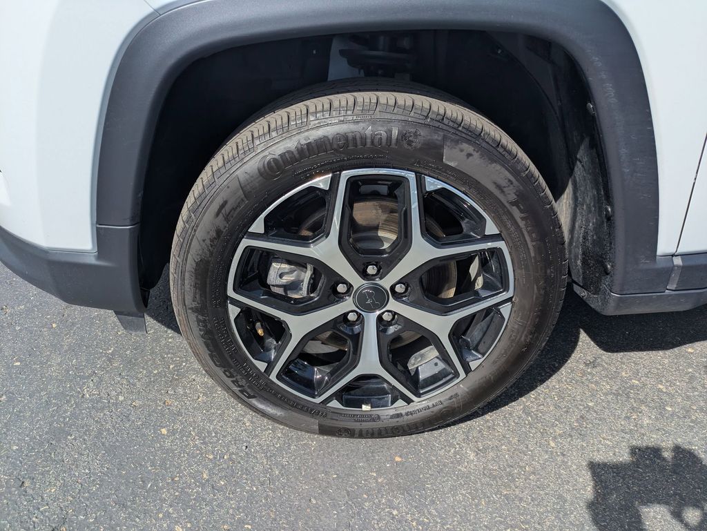 Thumbnail: 2025 Jeep Compass - 13