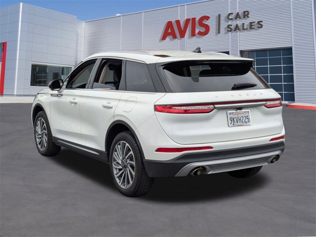 Thumbnail: 2024 Lincoln Corsair - 9