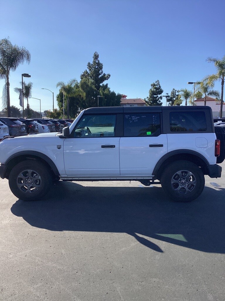 Thumbnail: 2025 Ford Bronco - 6
