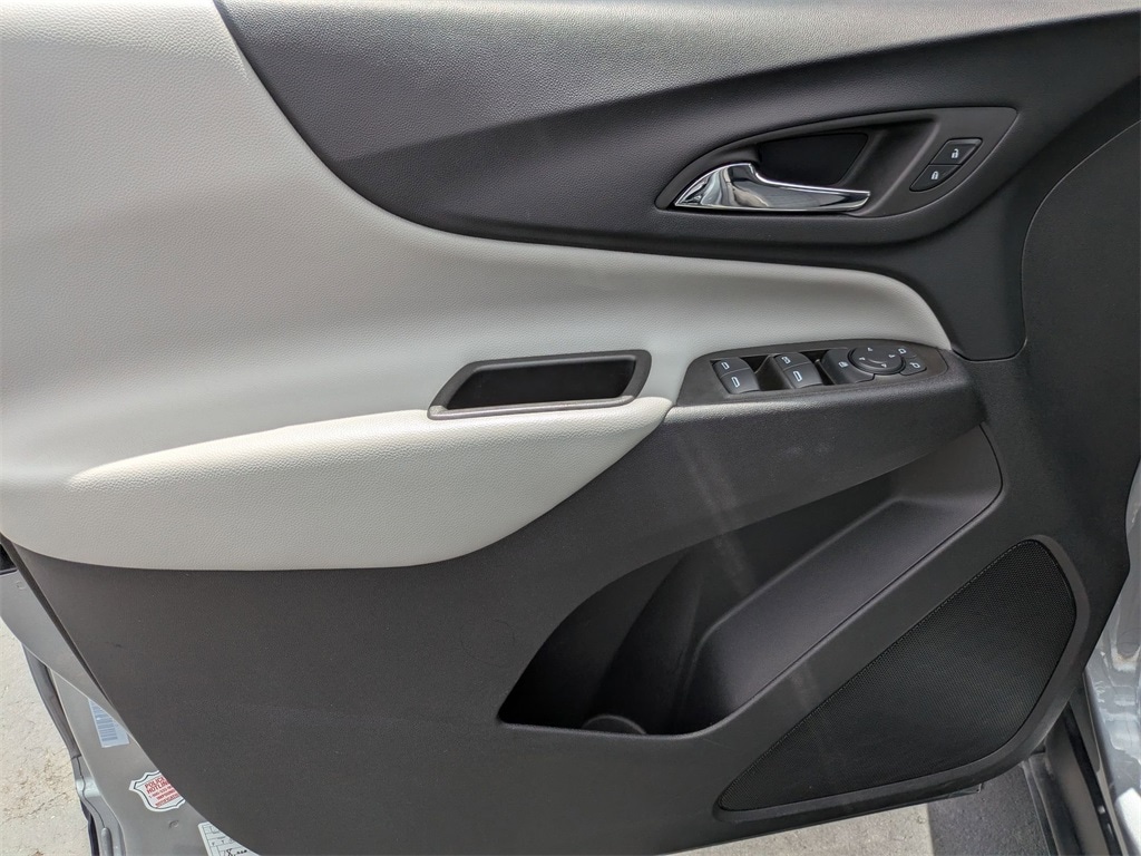 Thumbnail: 2023 Chevrolet Equinox - 14