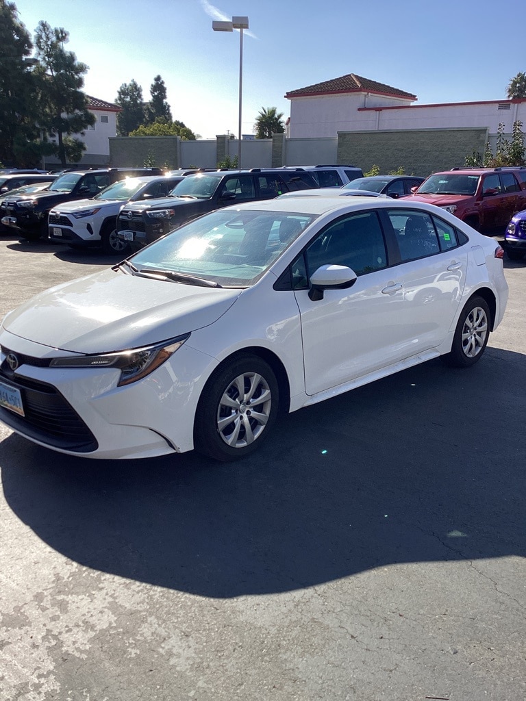 Thumbnail: 2025 Toyota Corolla - 5